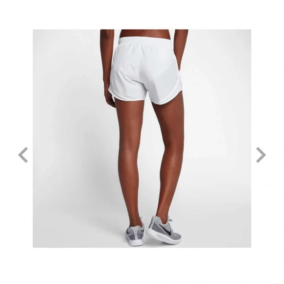 nike shorts - Picture 2 of 2